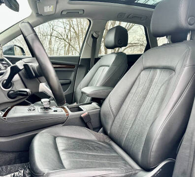 2019 Audi Q5 quattro Premium Plus 45 TFSI