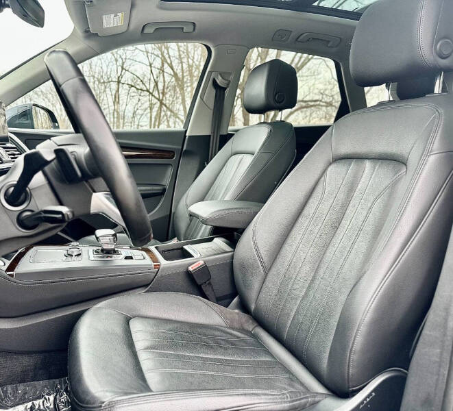 2019 Audi Q5 quattro Premium Plus 45 TFSI