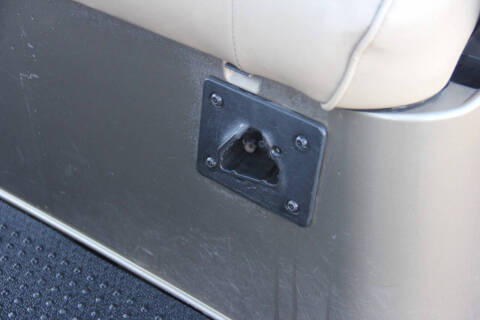 2020 E-Z-GO RXV ELiTE