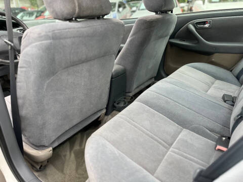 2001 Toyota Camry LE