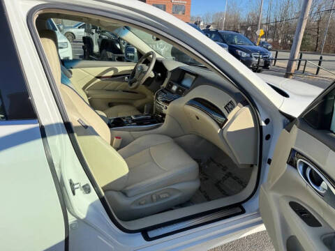 2012 Infiniti M37 x