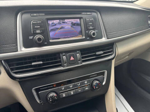 2017 Kia Optima LX