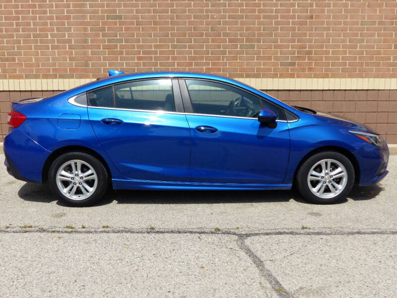 2017 Chevrolet Cruze LT Auto