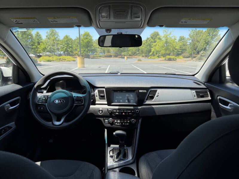 2018 Kia Niro FE
