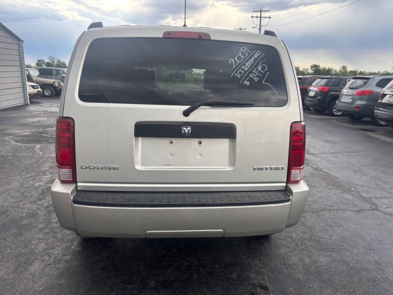 2009 Dodge Nitro SE