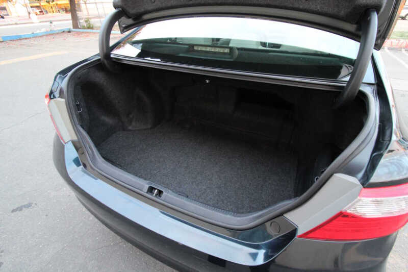 2016 Toyota Camry Hybrid