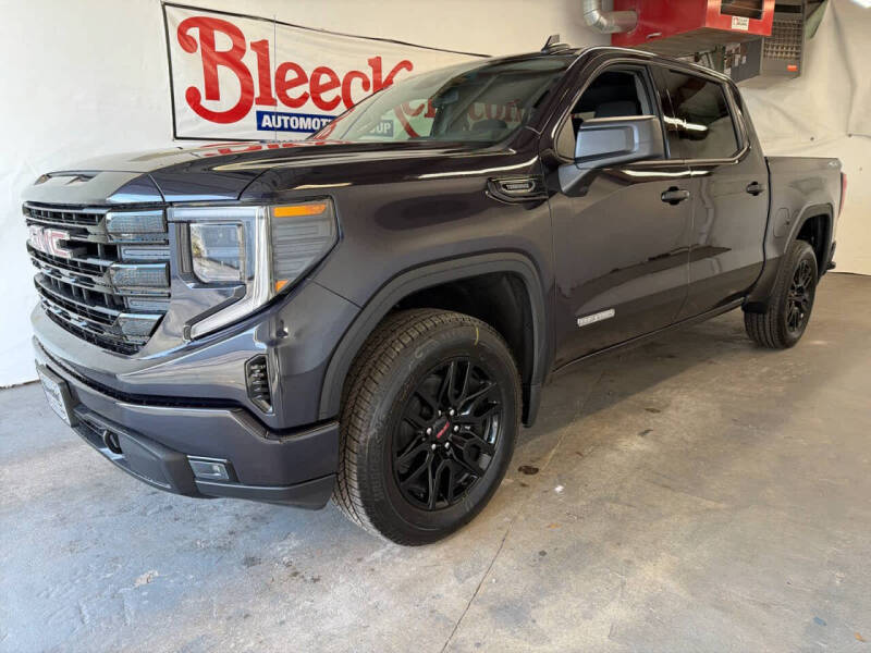 2026 GMC Sierra 1500 Elevation Standard