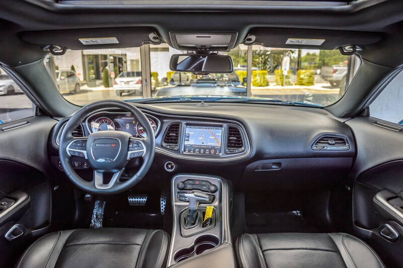 2015 Dodge Challenger SXT Plus