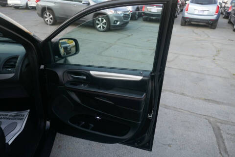 2016 Dodge Grand Caravan R/T