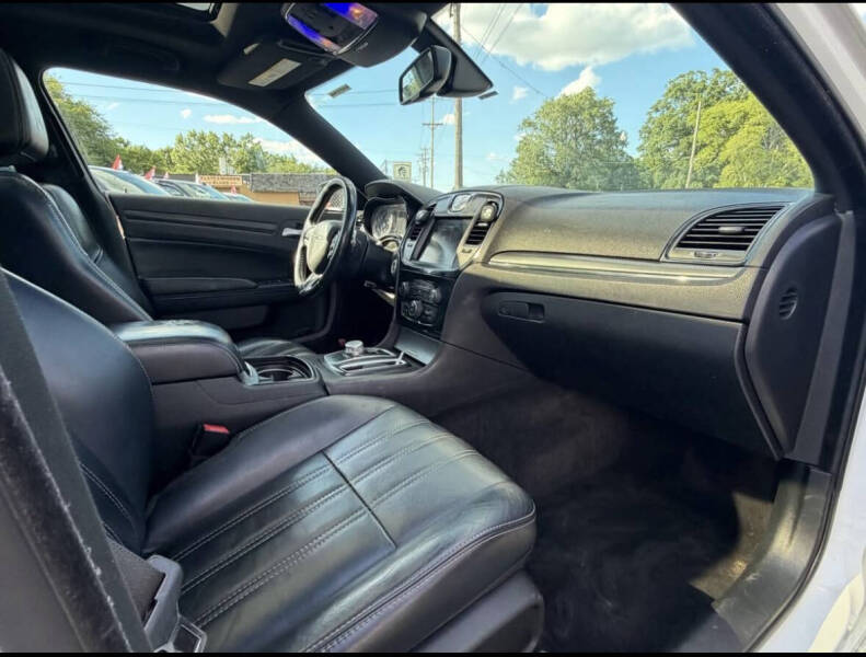 2015 Chrysler 300 S