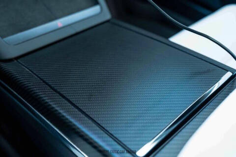 2022 Tesla Model S Plaid