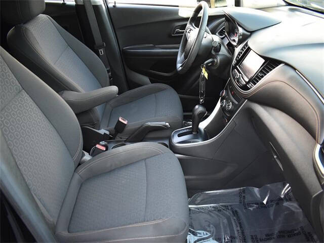 2022 Chevrolet Trax LS