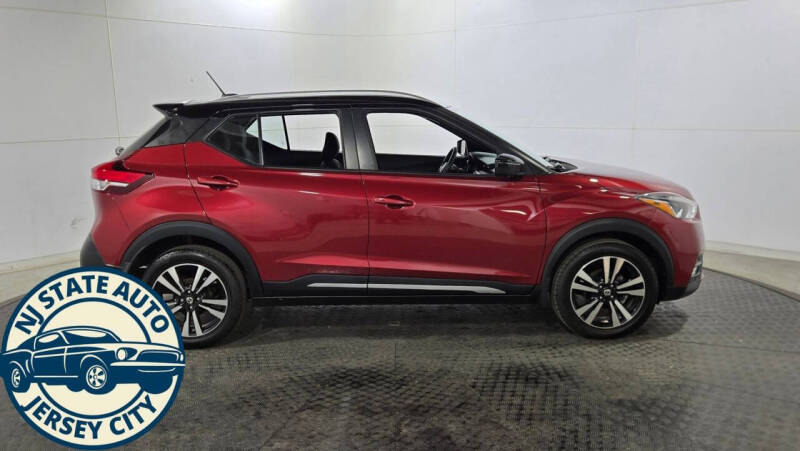 2019 Nissan Kicks SR