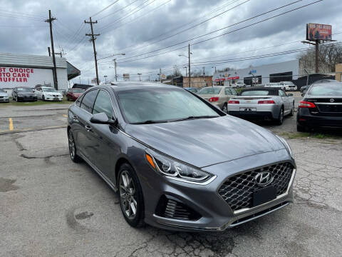 2018 Hyundai Sonata for sale at Green Ride Inc in Nashville TN