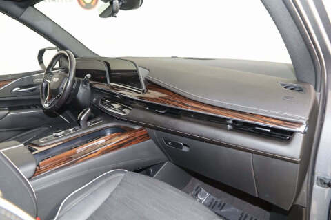 2022 Cadillac Escalade ESV Premium Luxury