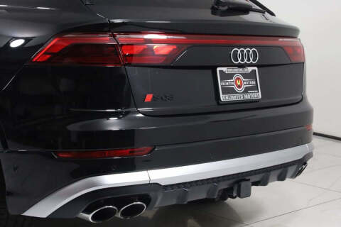 2024 Audi SQ8 4.0T quattro Premium Plus