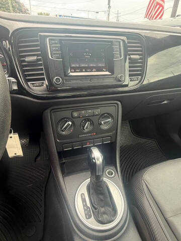2016 Volkswagen Beetle