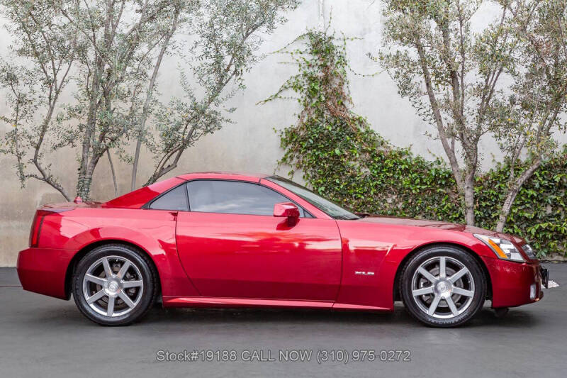 2005 Cadillac XLR