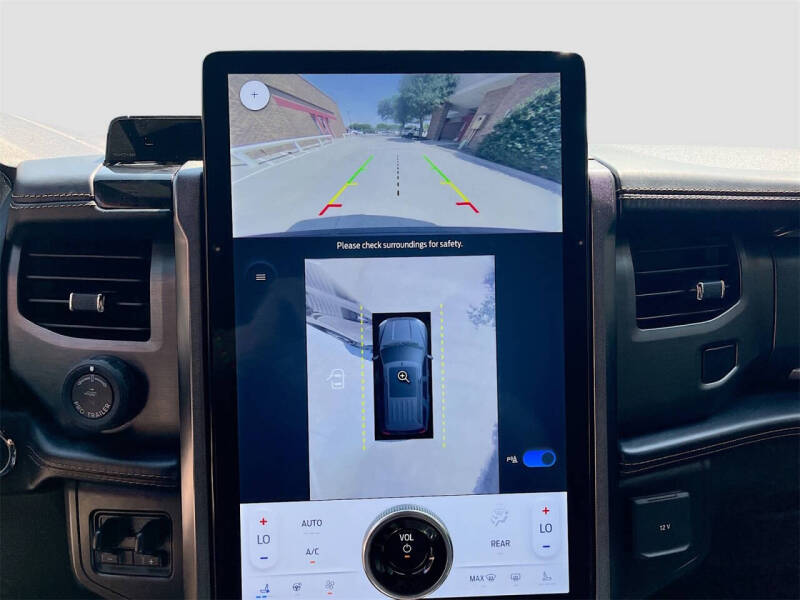 2022 Ford Expedition MAX Platinum