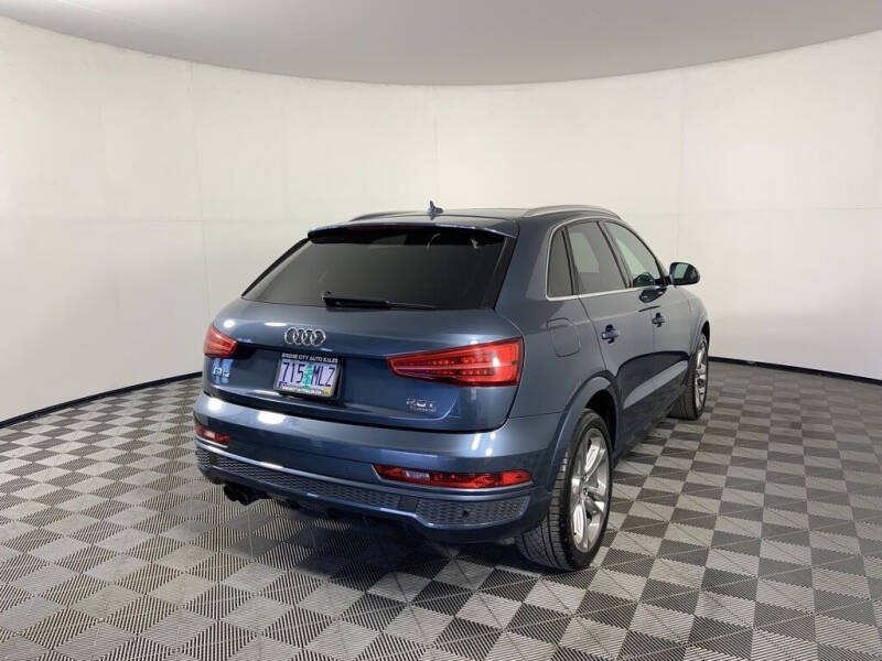 2017 Audi Q3 2.0T quattro Prestige