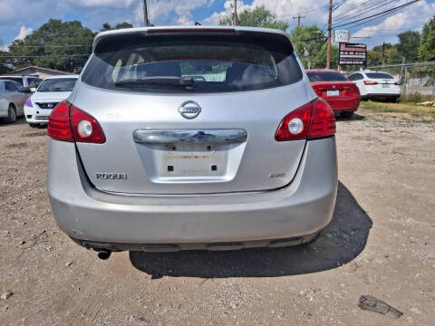 2011 Nissan Rogue SV