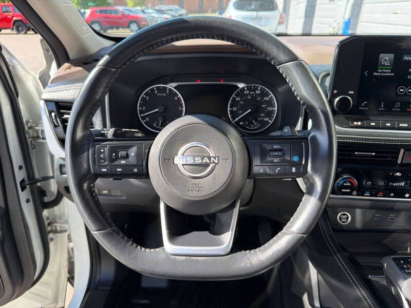 2023 Nissan Rogue SL