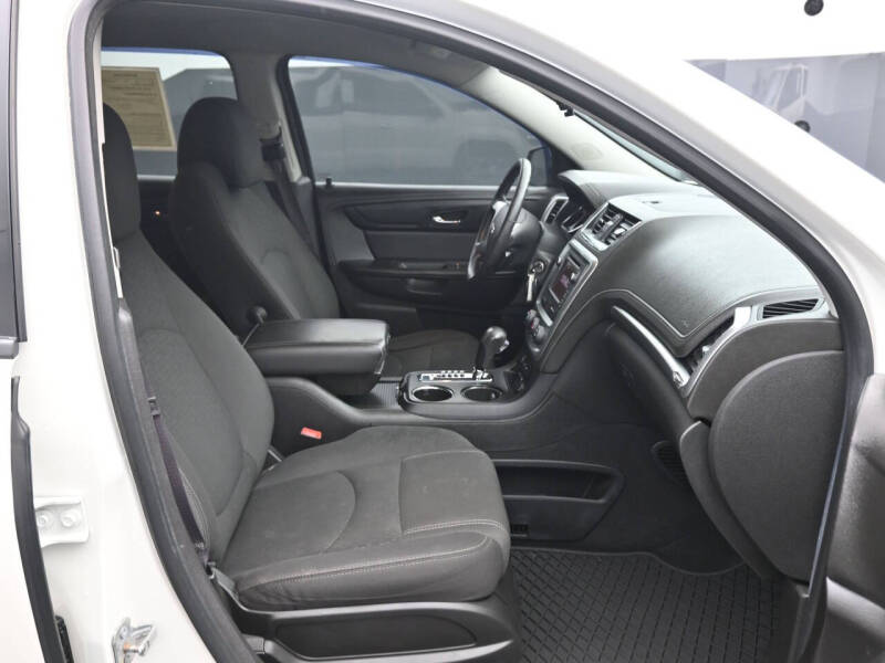 2015 GMC Acadia SLE-1