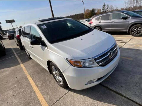 2013 Honda Odyssey for sale at Southern Star Automotive, Inc. in Duluth GA