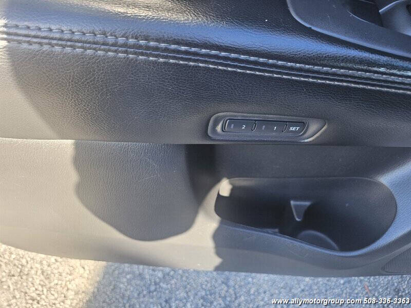 2014 Nissan Pathfinder Platinum