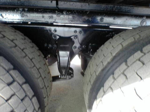 2017 Freightliner M2 106