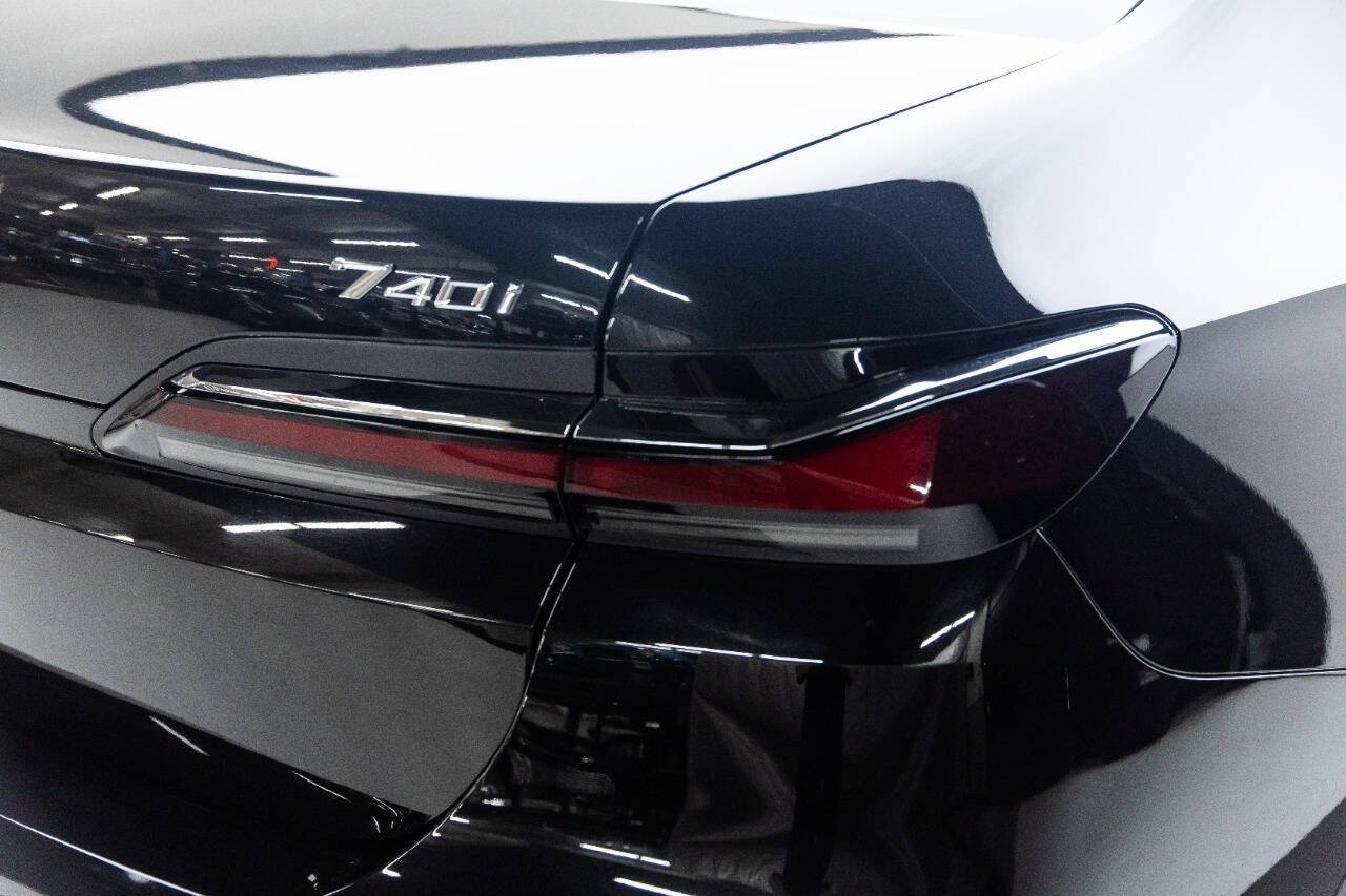 2023 BMW 7 Series 39