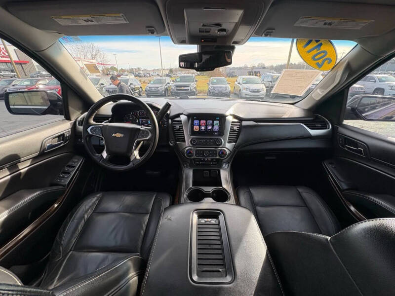 2017 Chevrolet Suburban LT