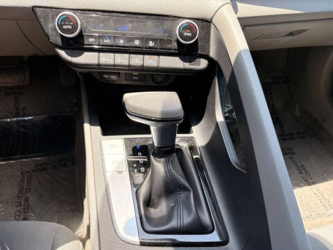 2021 Hyundai Elantra