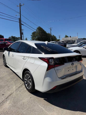 2020 Toyota Prius XLE