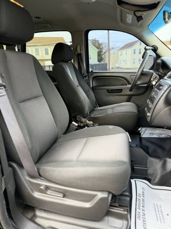 2014 Chevrolet Tahoe Special Service