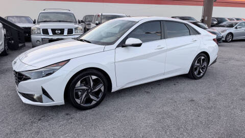 2022 Hyundai Elantra SEL