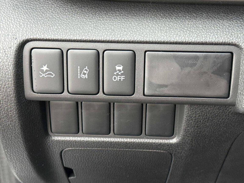 2026 Mitsubishi Eclipse Cross ES