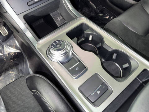 2022 Ford Edge ST