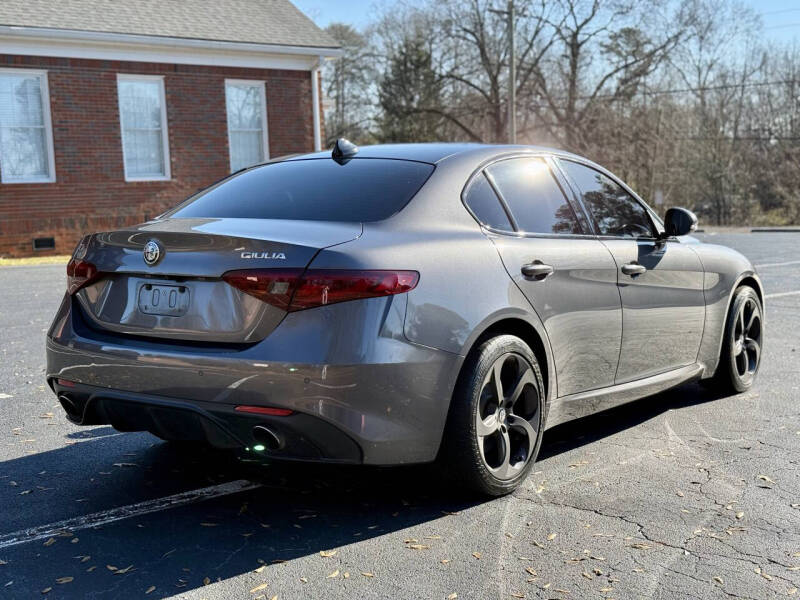 2017 Alfa Romeo Giulia Ti