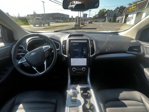 2021 Ford Edge SEL