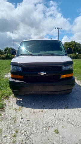 2018 Chevrolet Express 2500