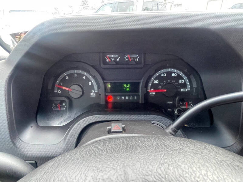 2011 Ford E-Series E-350 SD XLT