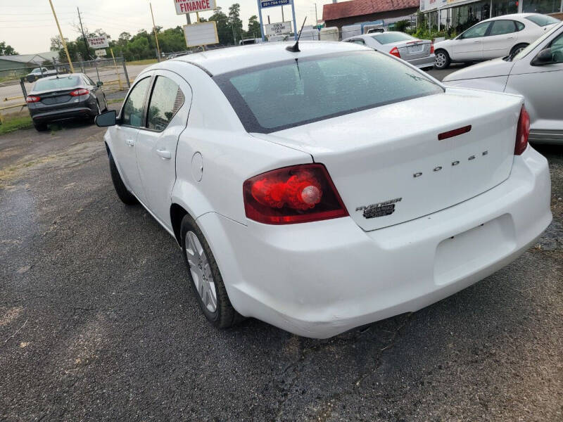 2014 Dodge Avenger SE V6
