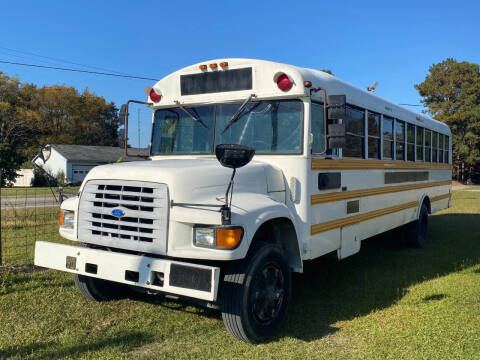 1997 Ford B-800 for sale at Lee Motors in Princeton NC