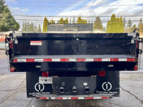 2022 Chevrolet Silverado 5500HD