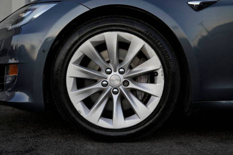 2017 Tesla Model S 75D