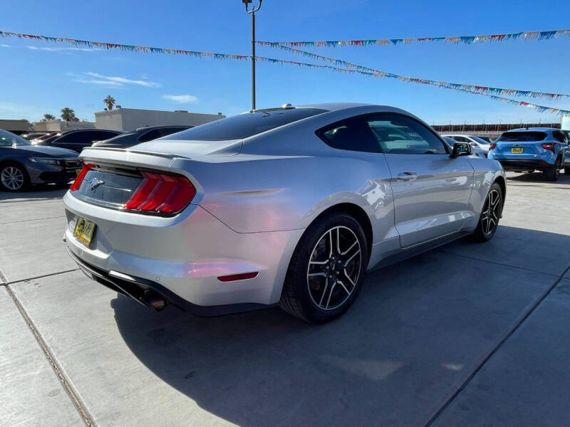 2019 Ford Mustang EcoBoost photo 7