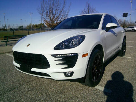 2017 Porsche Macan S