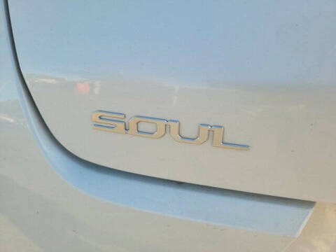 2023 Kia Soul EX