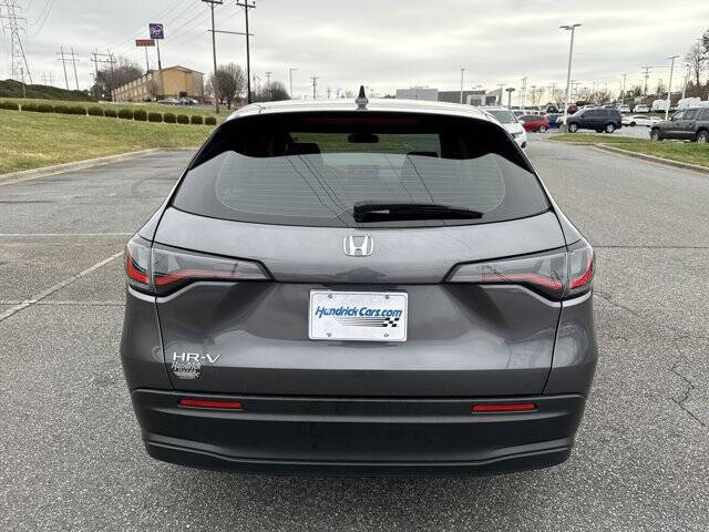 2025 Honda HR-V LX